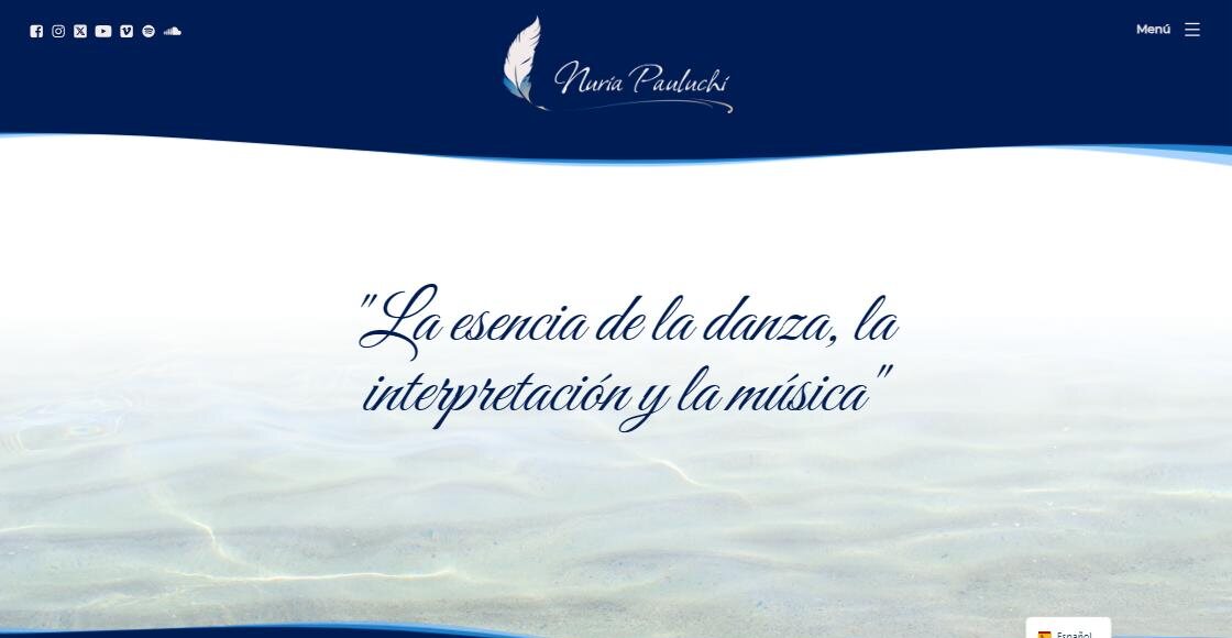 Portada de la web de Nuria Pauluchi con su logotipo caligráfico sobre fondo azul marino y una cita sobre la danza